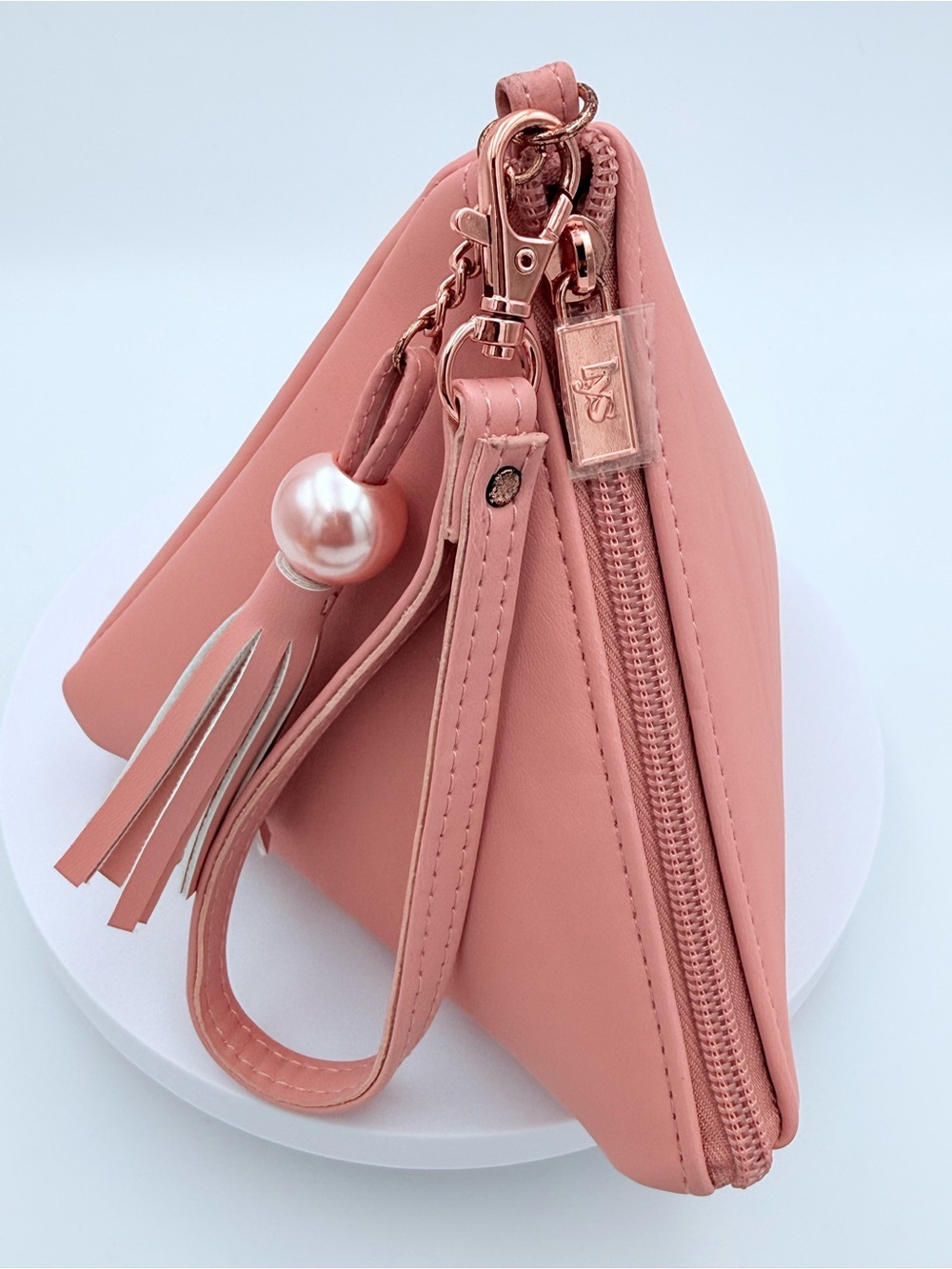 LYS Beauty Pink Pyramid Wristlet with Tassel NEW - Picture 7 of 10